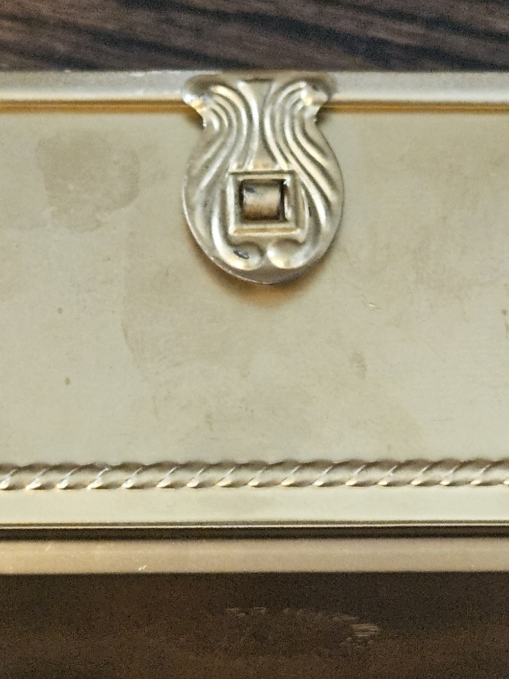 Vintage Gold-Tone Decorative Trinket or Jewelry Box Top